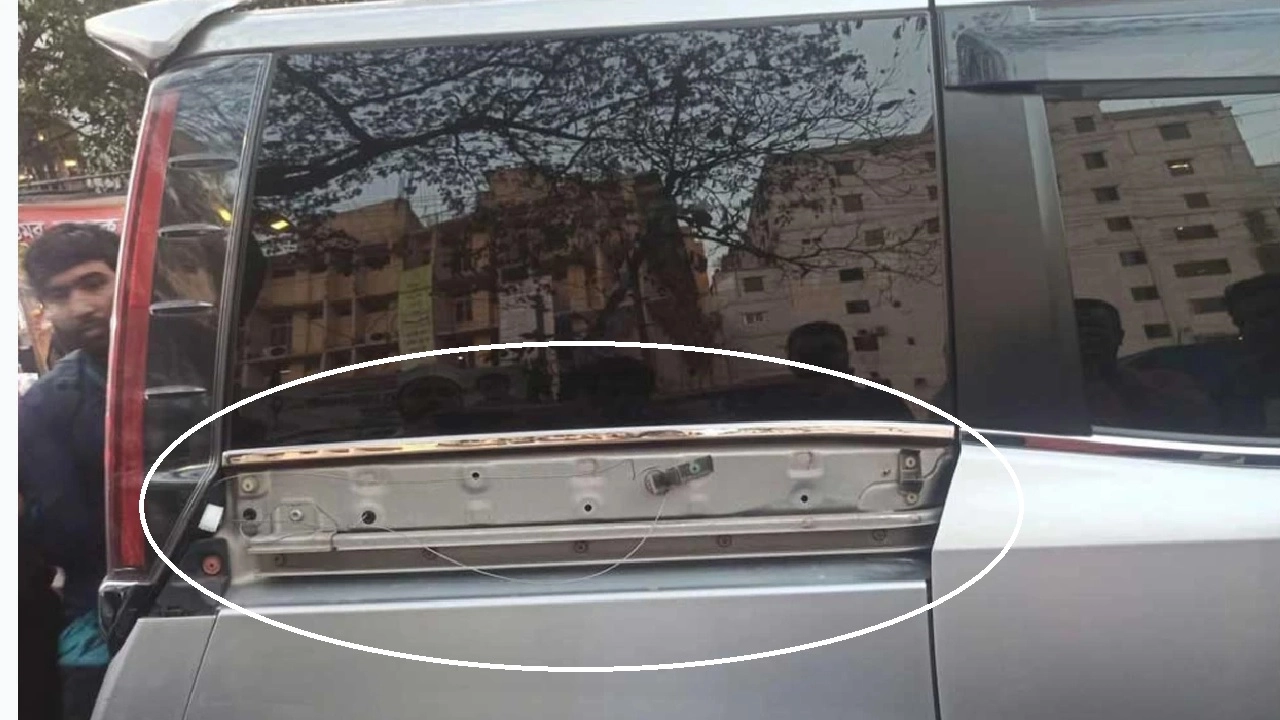 নাসীরুদ্দীন পাটওয়ারীর গাড়ির পার্টস নিয়ে গেলো চোর