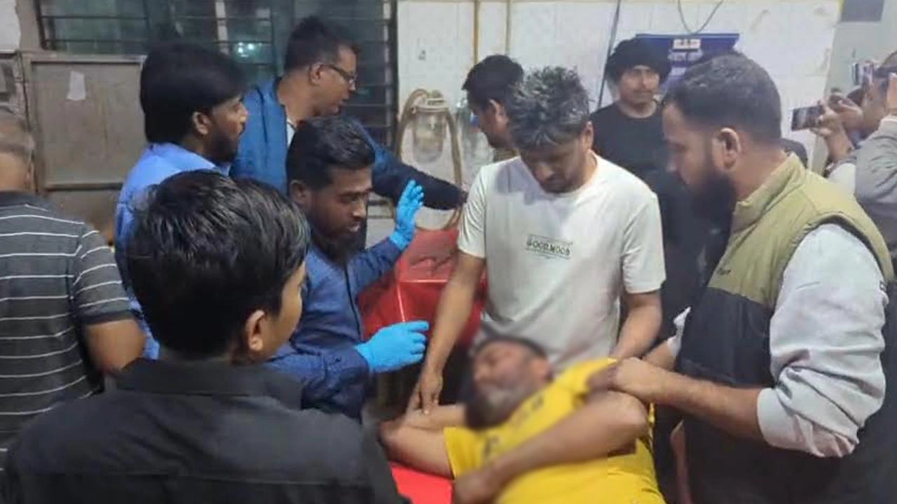 মুন্সীগঞ্জে বিএনপি ও স্বতন্ত্র প্রার্থীর সমর্থকের মধ্যে সংঘর্ষে আহত ৩