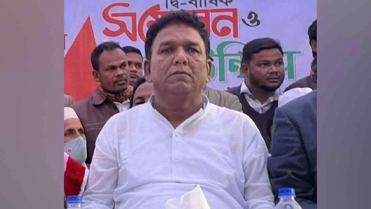 ভোটকেন্দ্রে বিশৃঙ্খলার অভিযোগে বিএনপি নেতা আটক