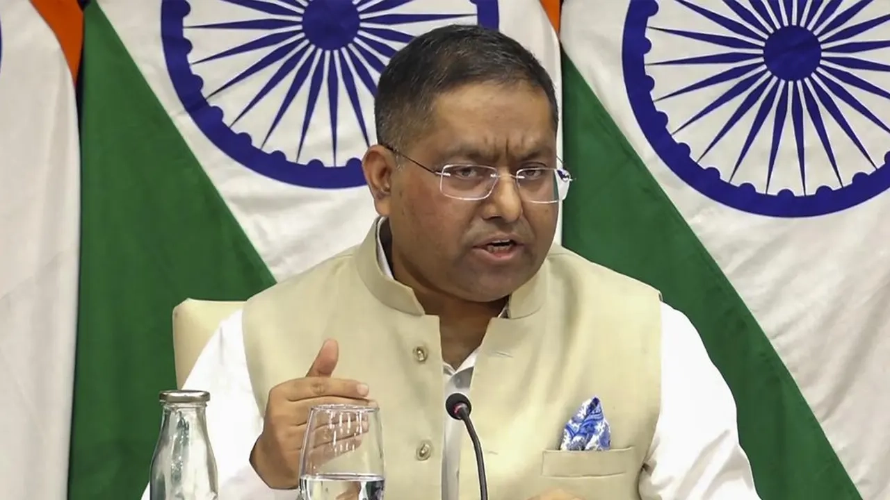 বাংলাদেশের নির্বাচন নিয়ে অবস্থান স্পষ্ট করল ভারত 