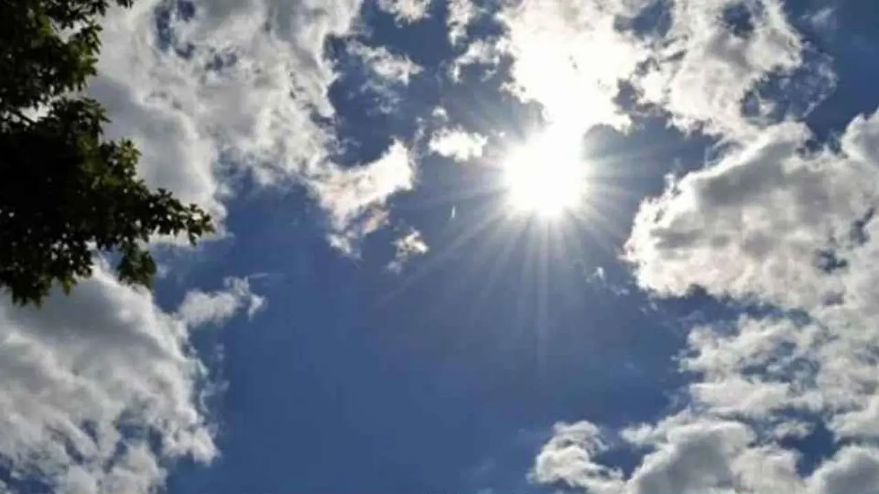 দেশজুড়ে বাড়তে পারে গরম, শুষ্ক থাকবে আবহাওয়া