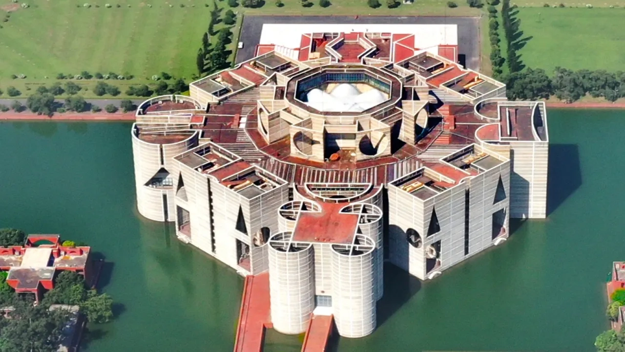 সংসদ ভবন-ফাইল ছবি