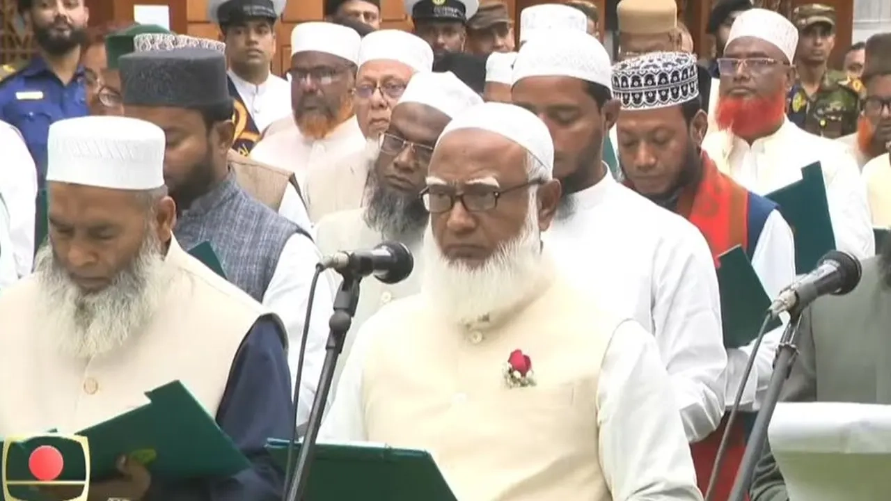 সংবিধান সংস্কার পরিষদের সদস্য হিসেবে শপথ নিলেন জামায়াত সদস্যরা