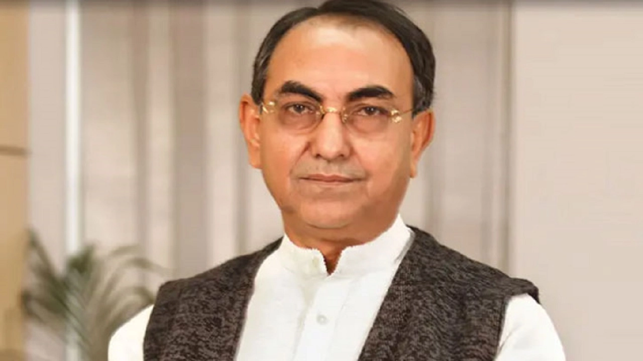 মন্ত্রীর পদমর্যাদায় ১০ জনকে উপদেষ্টা নিয়োগ