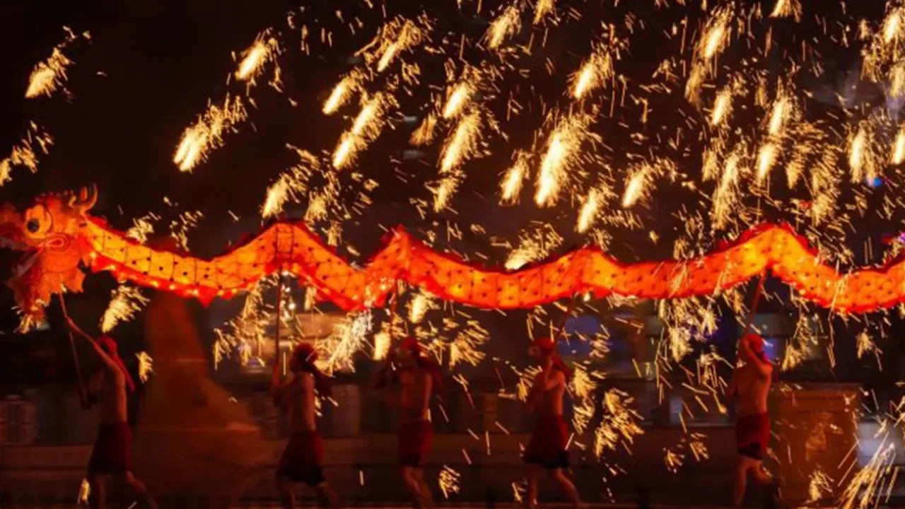 চীনে ভয়াবহ বিস্ফোরণে নিহত ১২