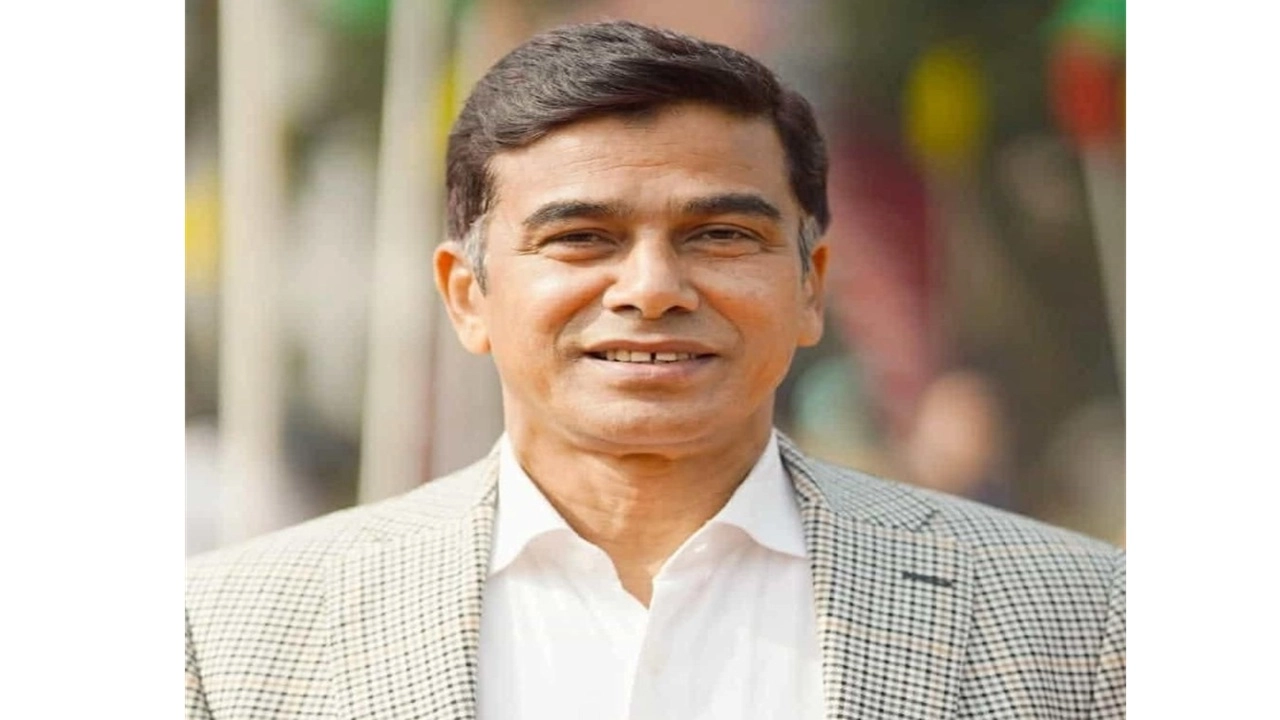 পানি সম্পদ মন্ত্রণালয়ের প্রতিমন্ত্রী ফরহাদ হোসেন আজাদ