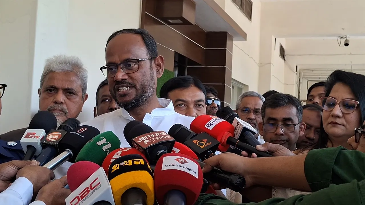 কৃষি, মৎস্য ও প্রাণিসম্পদ এবং খাদ্য মন্ত্রণালয়ের প্রতিমন্ত্রী সুলতান সালাউদ্দিন টুকু