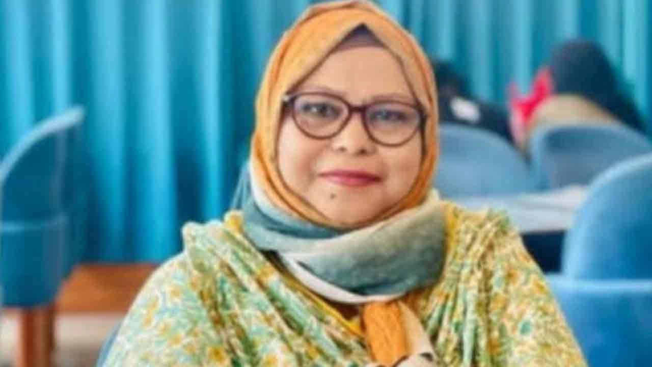 অধ্যাপিকা রোকেয়া চৌধুরী বেবী