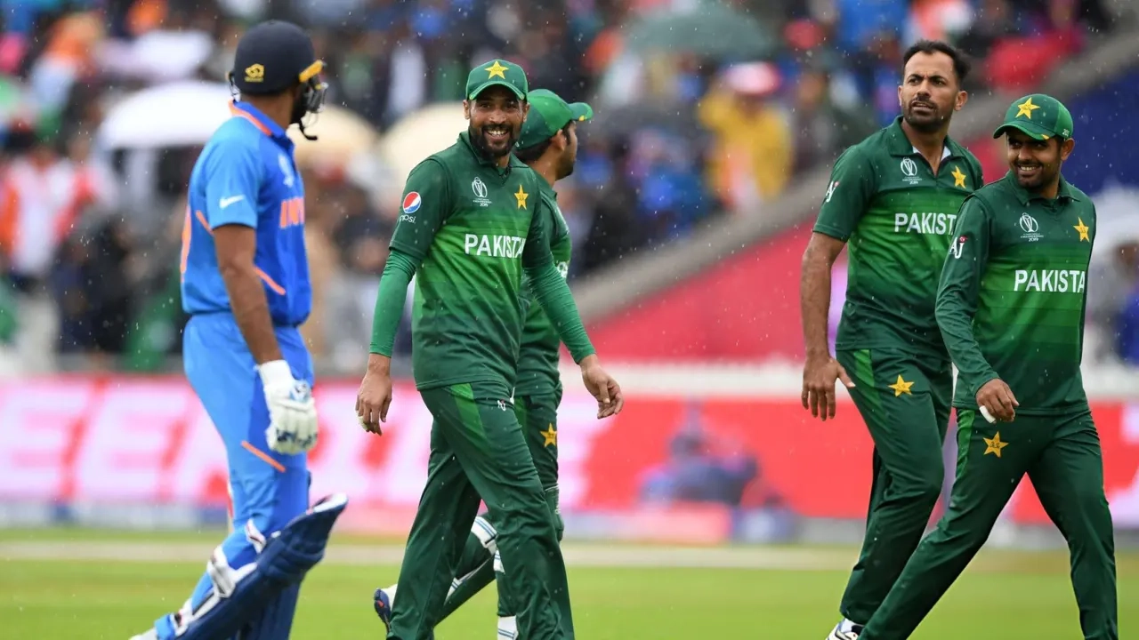 সেমিফাইনালে ভারতকে দেখছেন না সাবেক পাকিস্তানি পেসার 