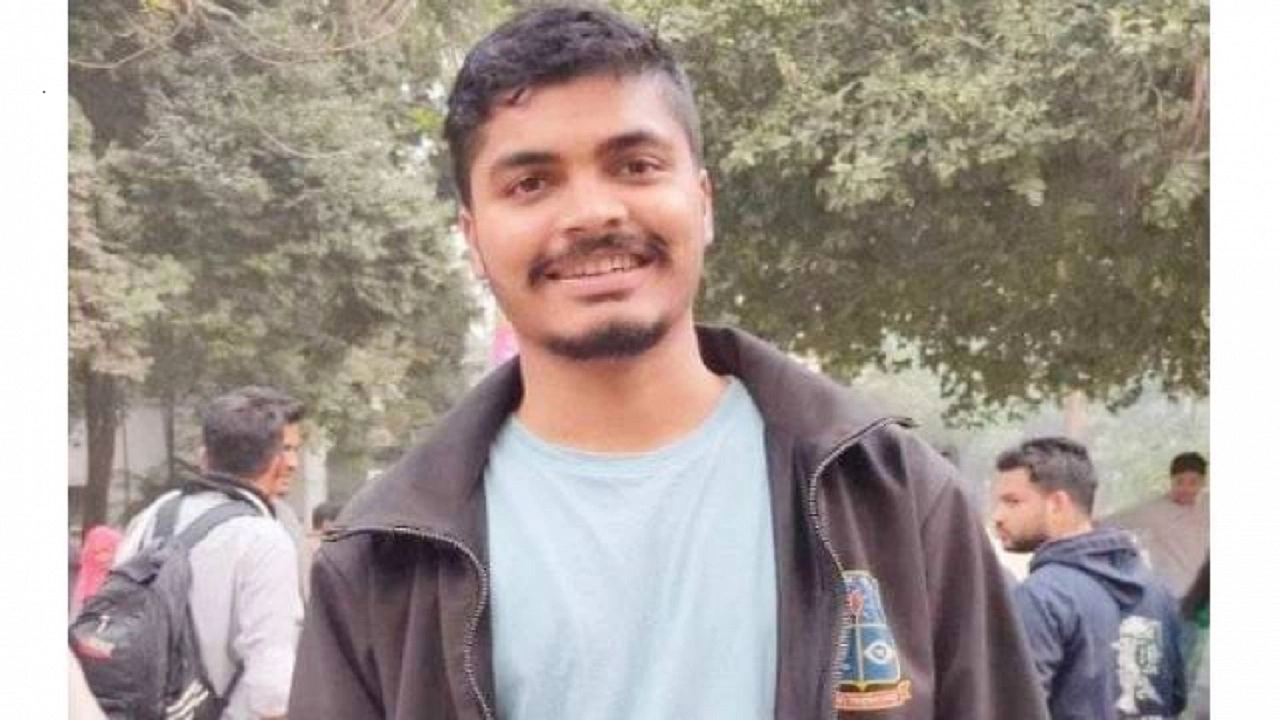 জাতীয় নাগরিক পার্টির (এনসিপি) যুগ্ম সদস্যসচিব সালেহ উদ্দিন সিফাত