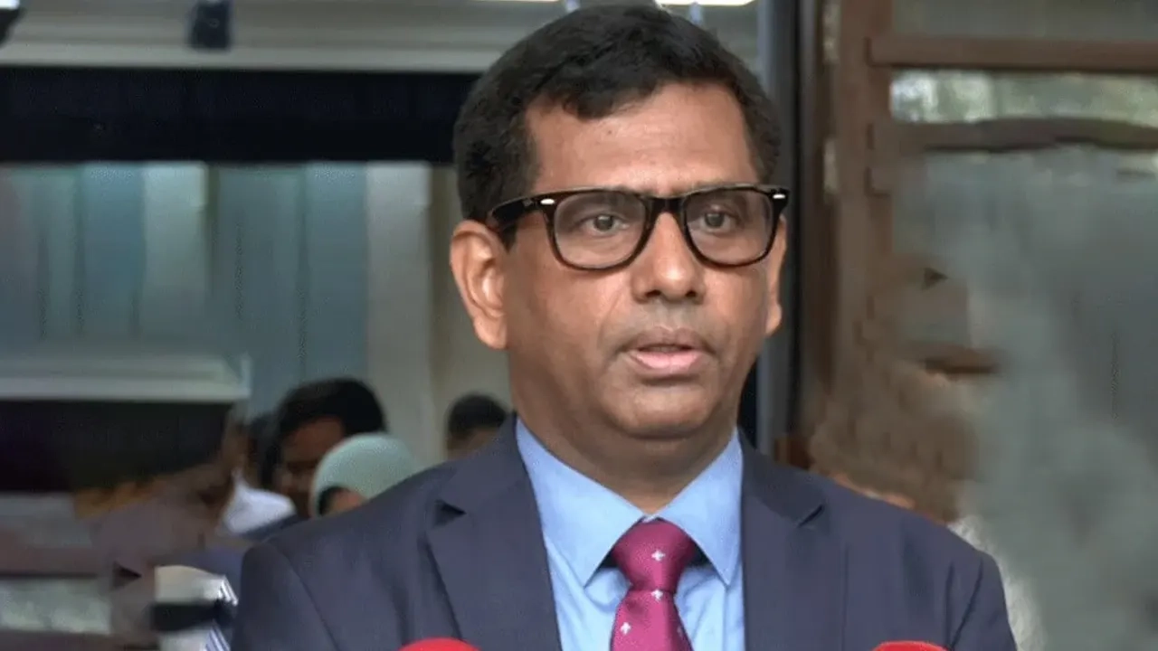 সরিয়ে দেওয়া হচ্ছে আইসিটির চিফ প্রসিকিউটর তাজুল ইসলামকে