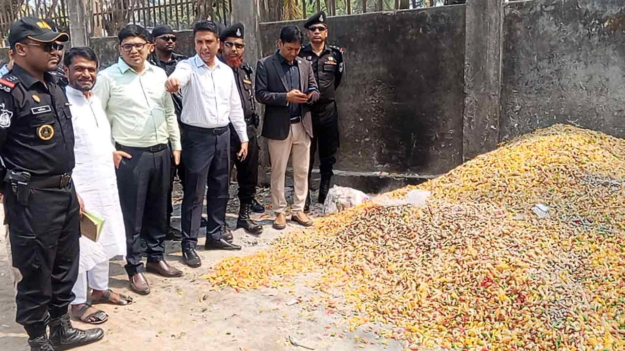 যশোরে ভোক্তা অধিদপ্তরের অভিযান