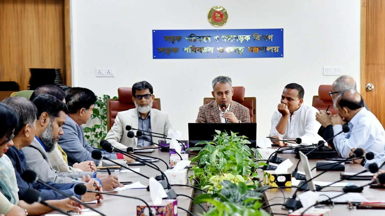 সড়ক, রেল ও সেতুমন্ত্রী শেখ রবিউল আলম এমপি