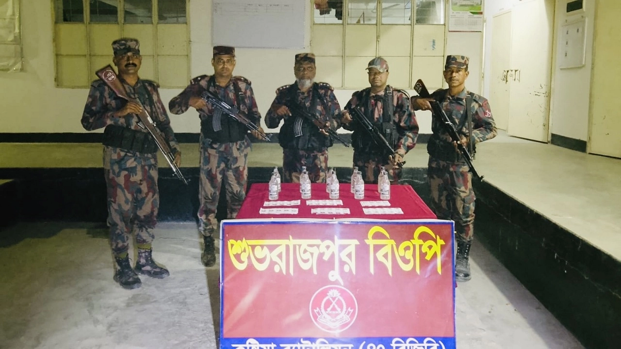 কুষ্টিয়া সীমান্তে বিজিবির পৃথক অভিযানে উদ্ধার করা মাদক