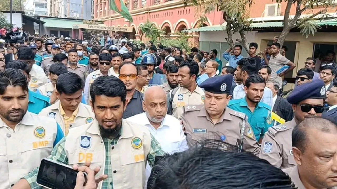 বরিশাল জেলা আইনজীবী সমিতির সভাপতি সাদিকুর রহমান লিংকন