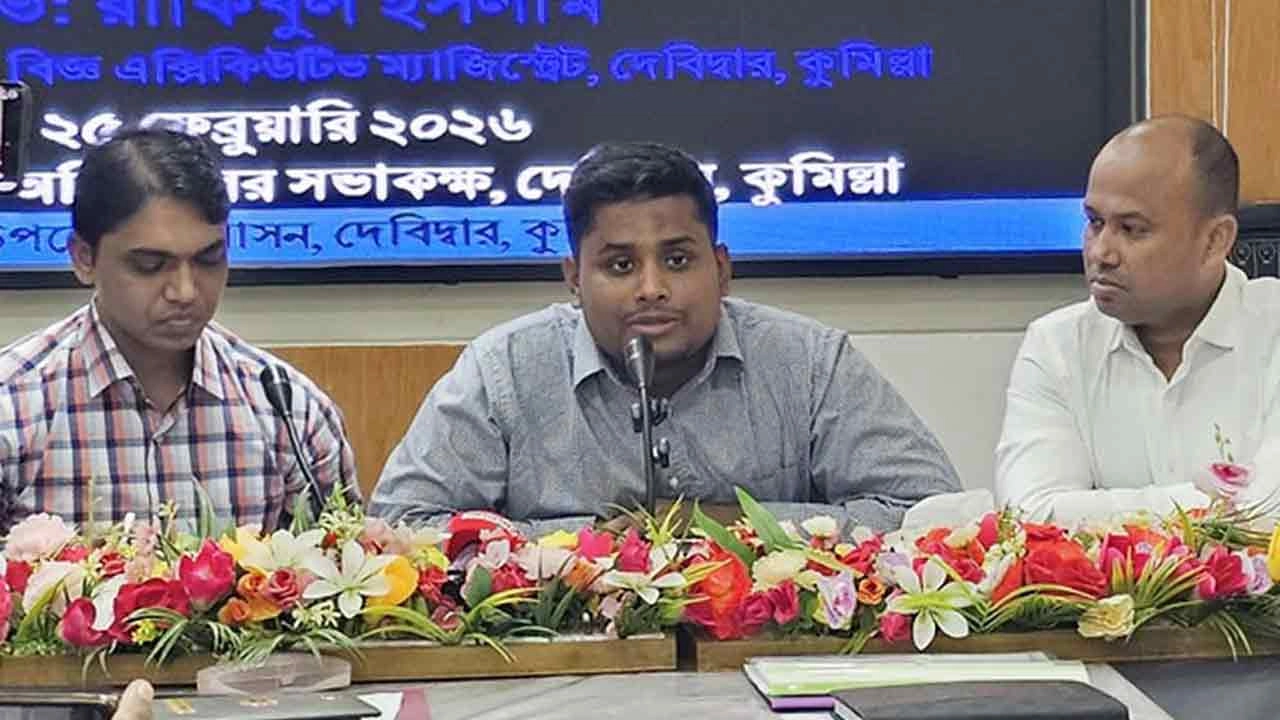 ‘বিনাপয়সায় ভোট দিয়ে এমপি বানিয়েছে, এখন বিনাপয়সায় সেবা দেব’