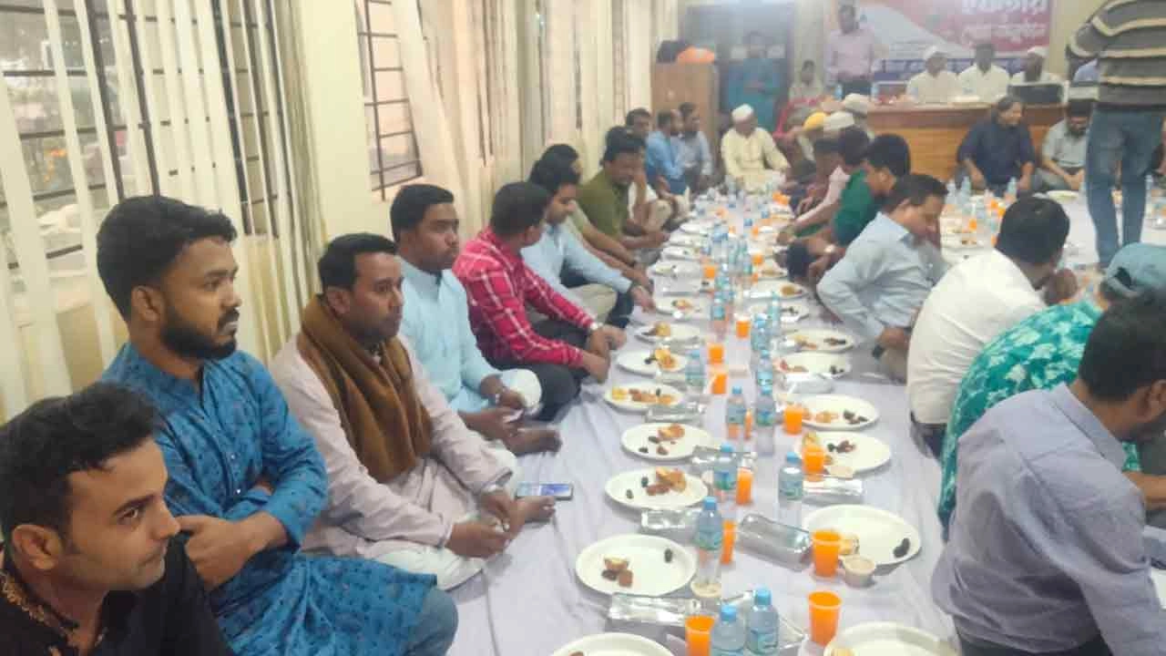 কুবি ইউট্যাবের ইফতার মাহফিল