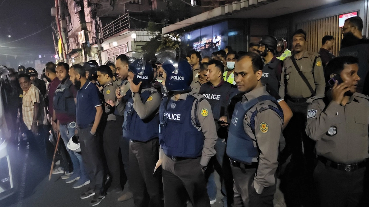 মোহাম্মদপুর-আদাবরে পুলিশের সাঁড়াশি অভিযানে গ্রেপ্তার ৯৫