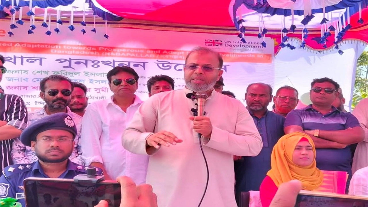 পরিবেশ,বন ও জলবায়ু পরিবর্তন মন্ত্রণালয়ের প্রতিমন্ত্রী ড. শেখ ফরিদুল ইসলাম