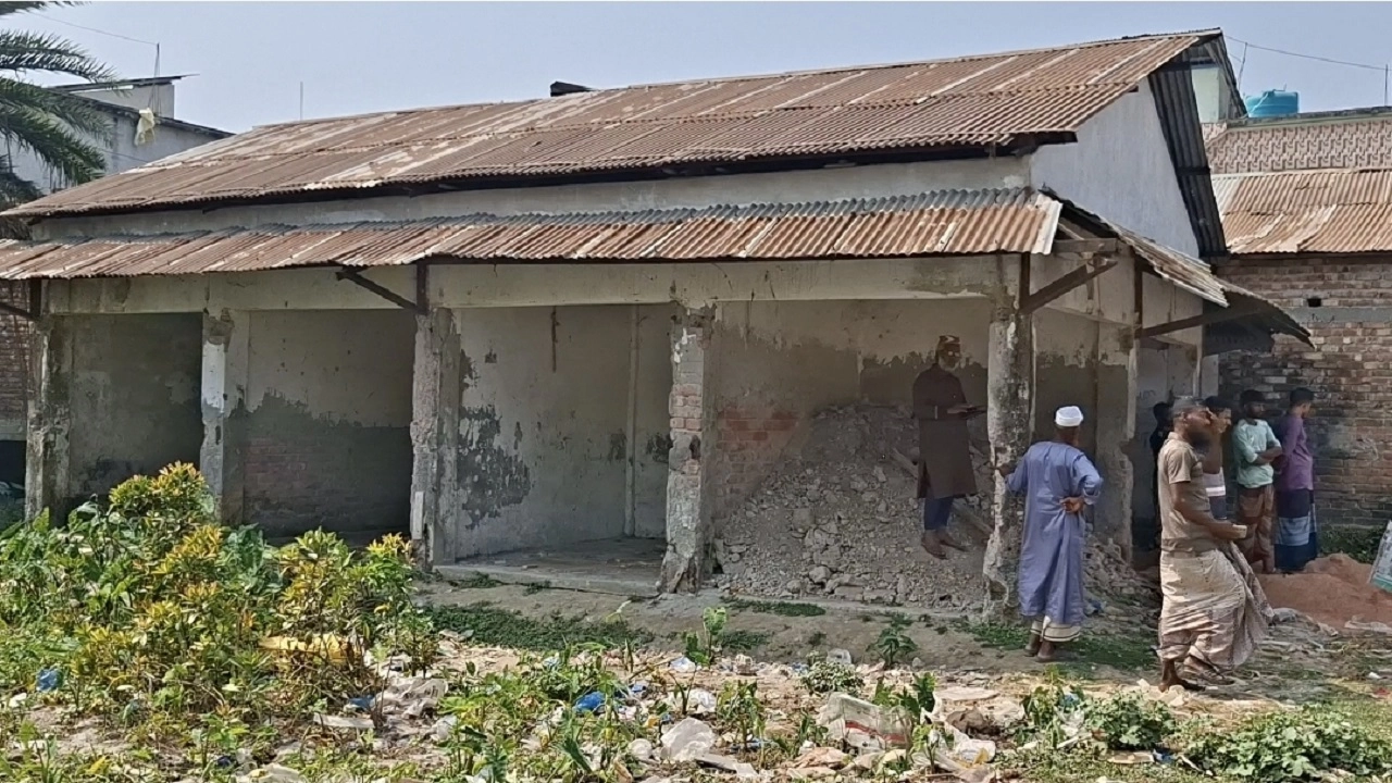 মহিলা মার্কেট