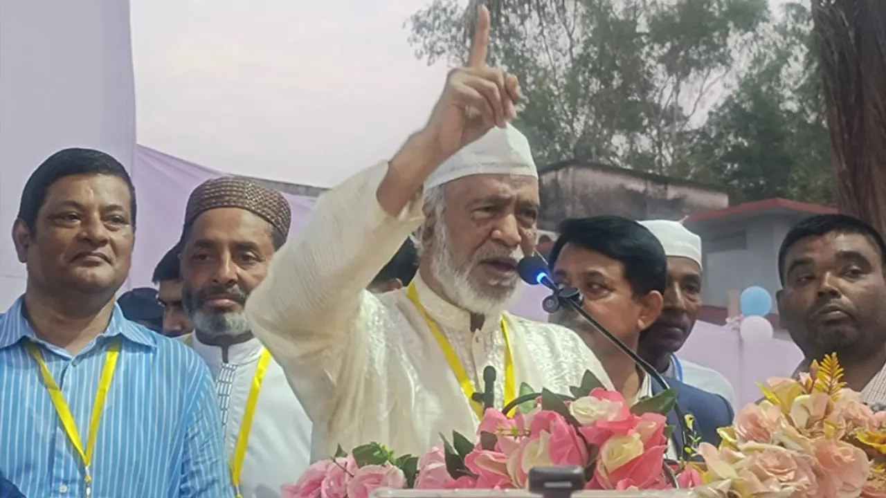 তারেক রহমান দেশে গনতন্ত্র ফিরিয়ে এনেছেন: ড. আব্দুল মঈন খাঁন 