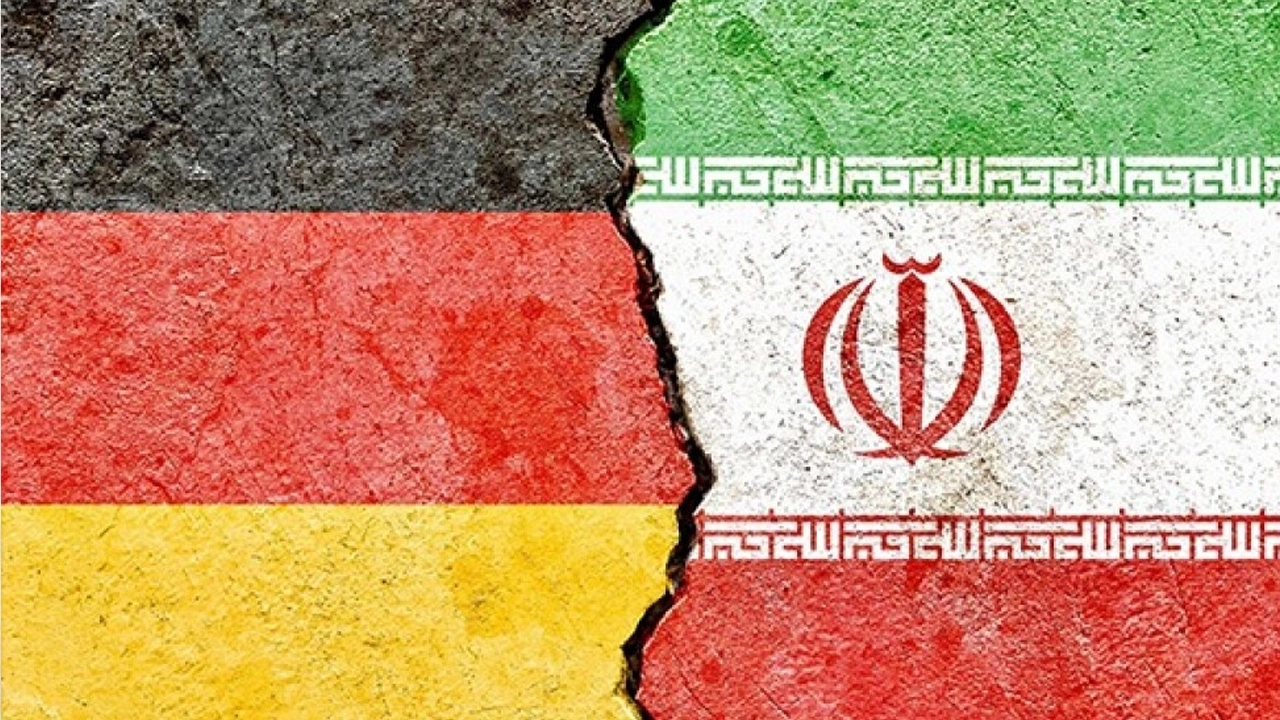 ইরান ও জার্মানির পতাকা ।। ছবি: সংগৃহীত