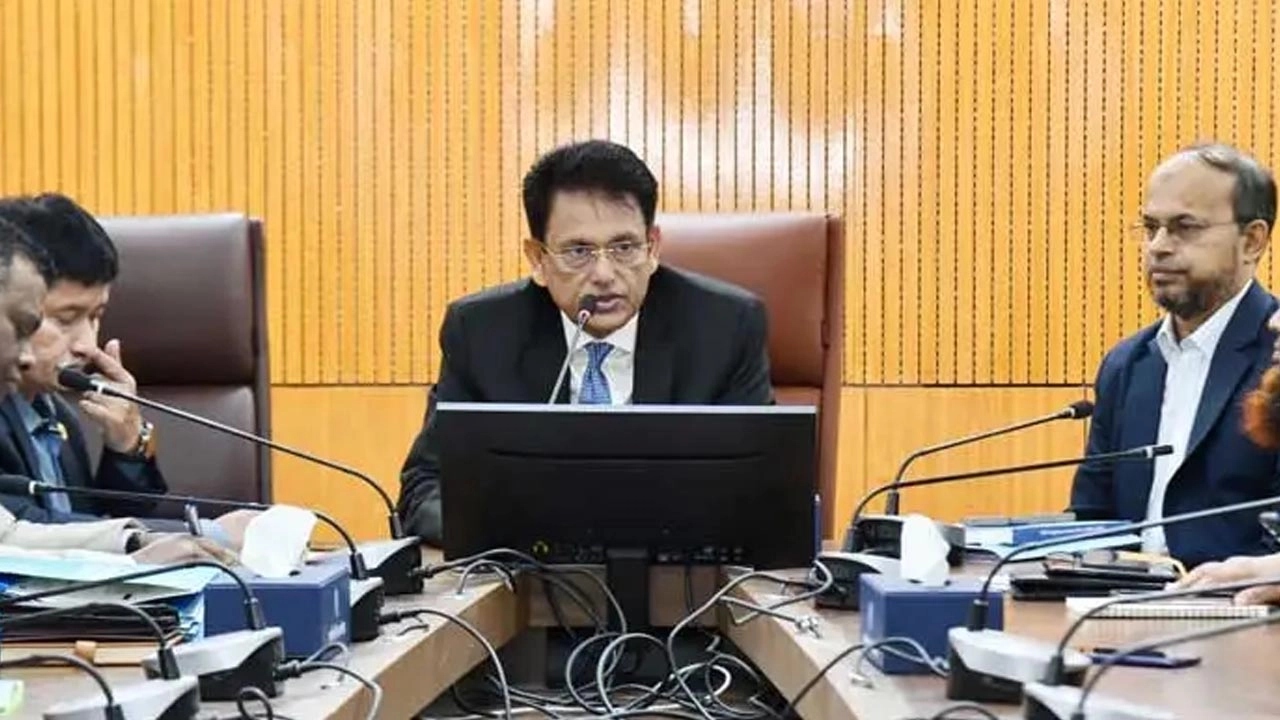 শিক্ষামন্ত্রী ড. আ ন ম এহছানুল হক মিলন।