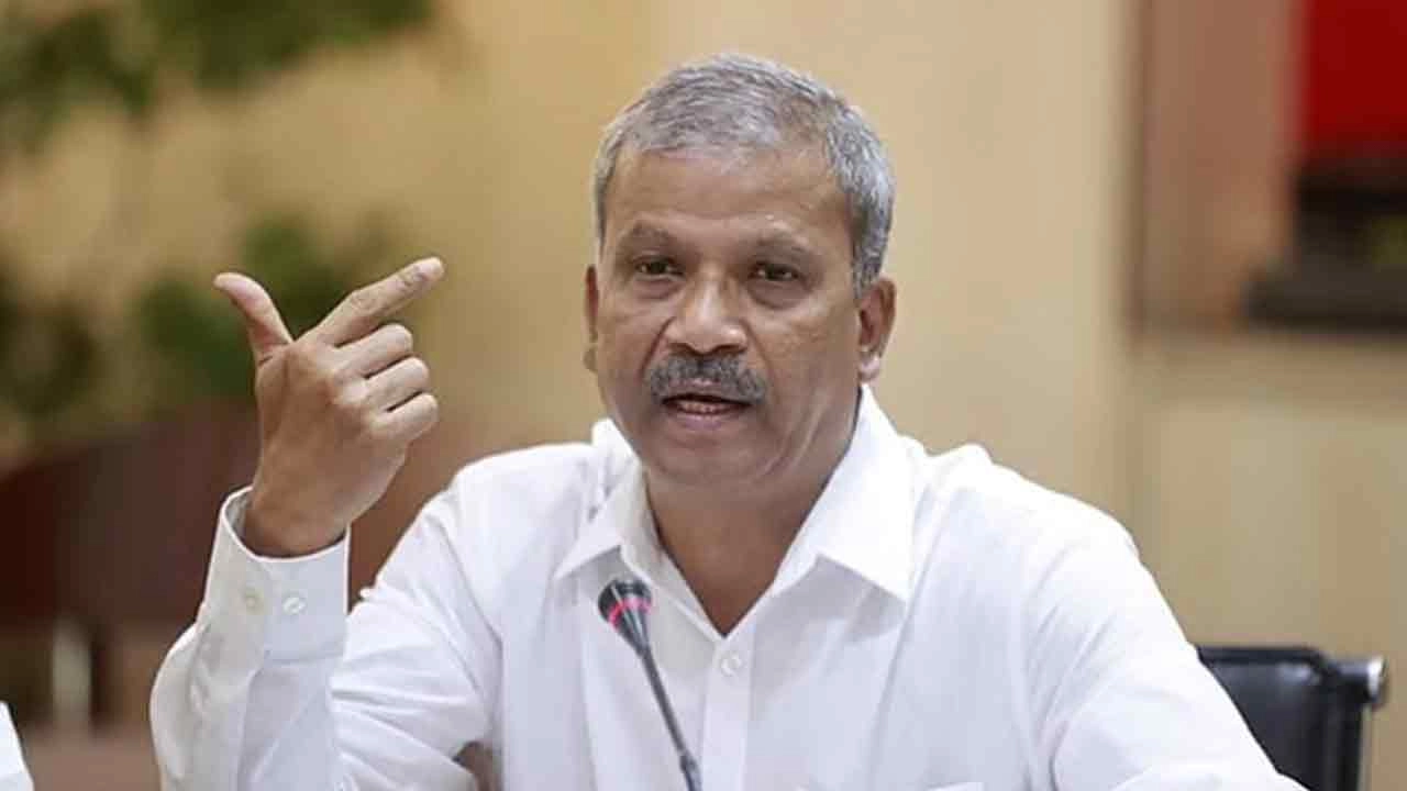 আমেরিকায় বাড়ি কেনা বিষয়ে যা বললেন আসিফ নজরুল