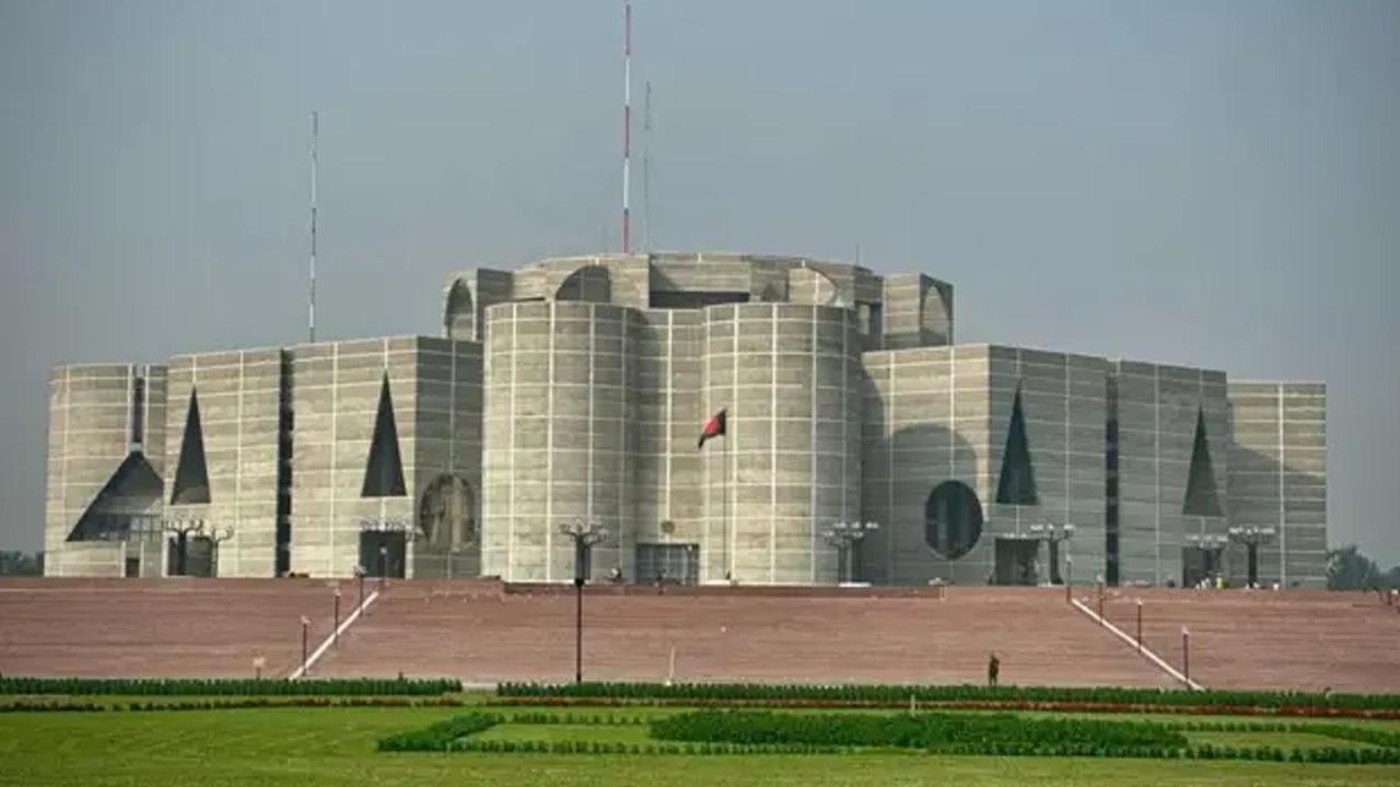 জাতীয় সংসদ ভবন। ফাইল ছবি