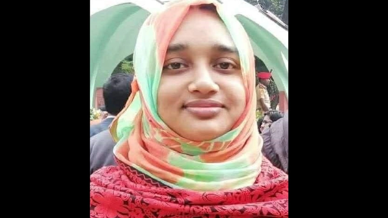 ইসলামী বিশ্ববিদ্যালয়ের (ইবি) সমাজকল্যাণ বিভাগের সভাপতি ও সহকারী অধ্যাপক আসমা সাদিয়া রুনা