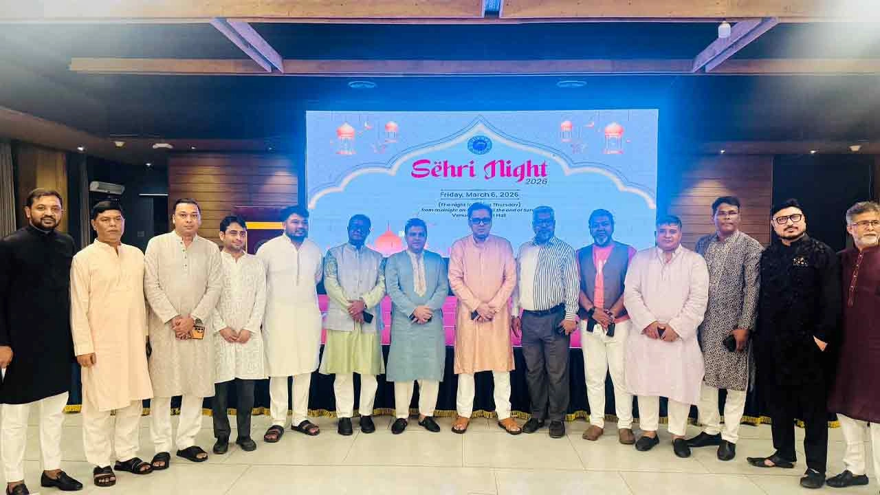 ঢাকা বোট ক্লাবে আয়োজিত ‘সেহরি নাইট ২০২৬’-এ গভীর রাতে সদস্য, অতিথি ও তাঁদের পরিবারের মিলনমেলা।