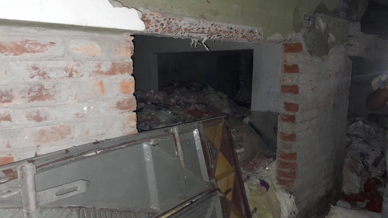 নারায়ণগঞ্জে লিকেজ থেকে জমা গ্যাসে বিস্ফোরণে আহত ৩