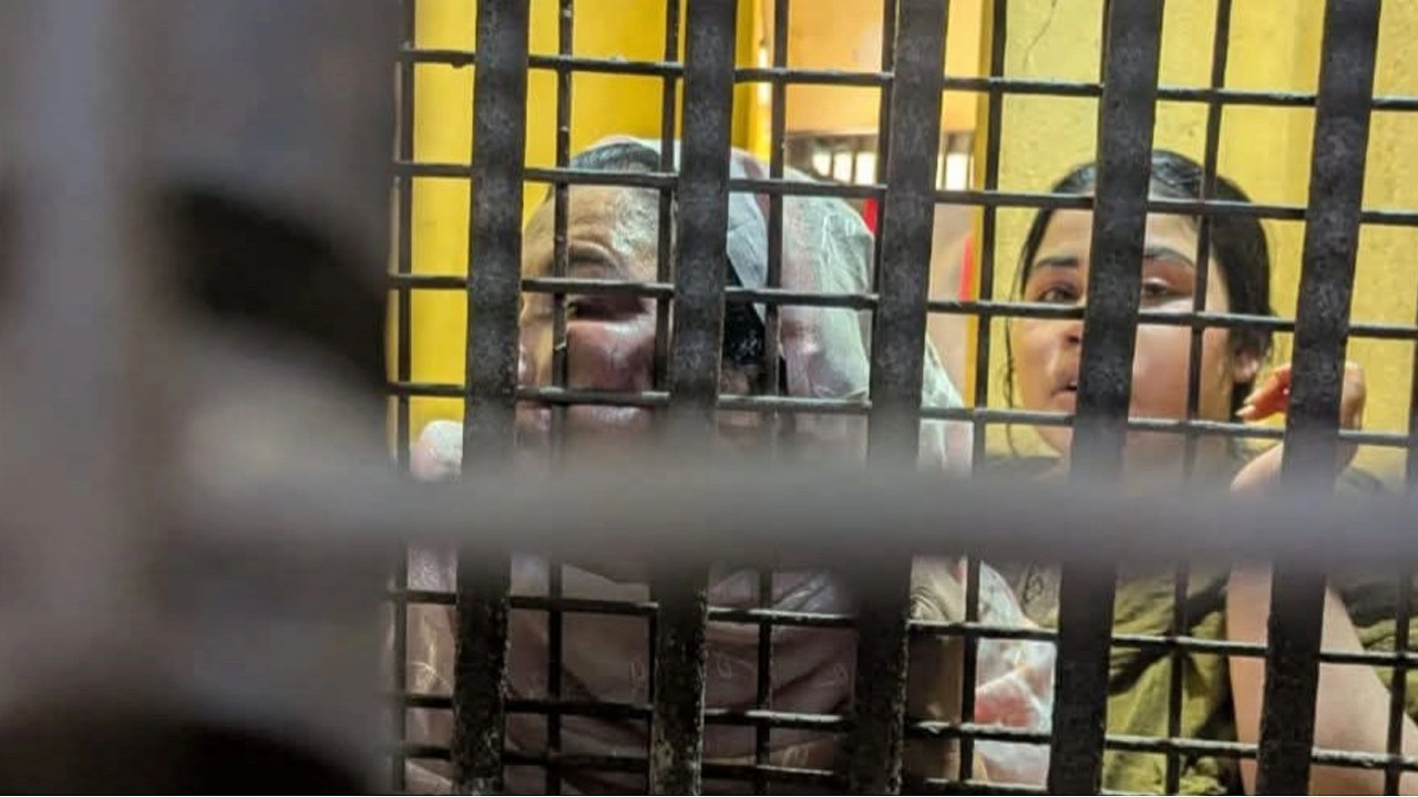 খালাস পাওয়া মা-মেয়ে