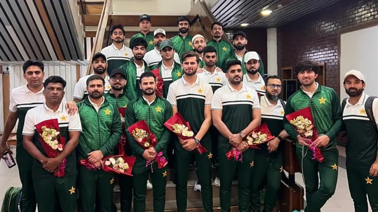 ওয়ানডে সিরিজ খেলতে ঢাকায় পাকিস্তান ক্রিকেট দল  ।। ছবি: বিসিবি
