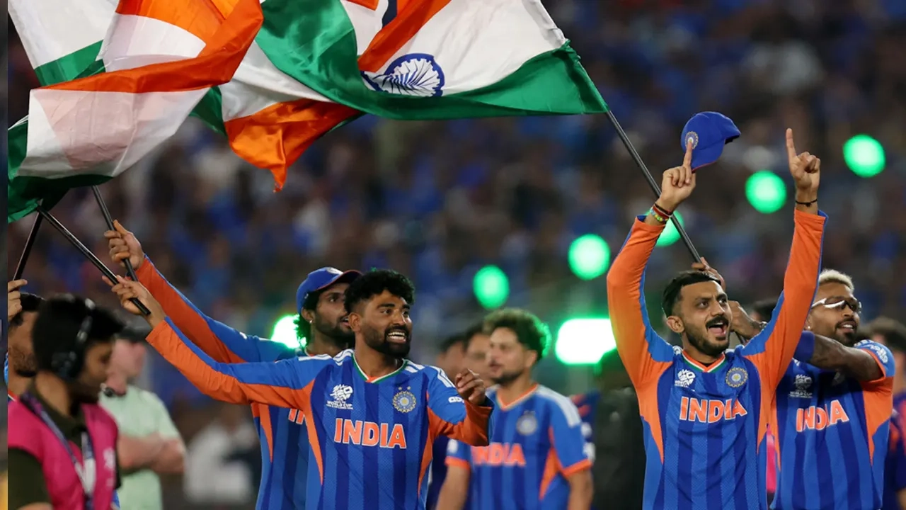 ইতিহাস গড়ে বিশ্বচ্যাম্পিয়ন ভারত 