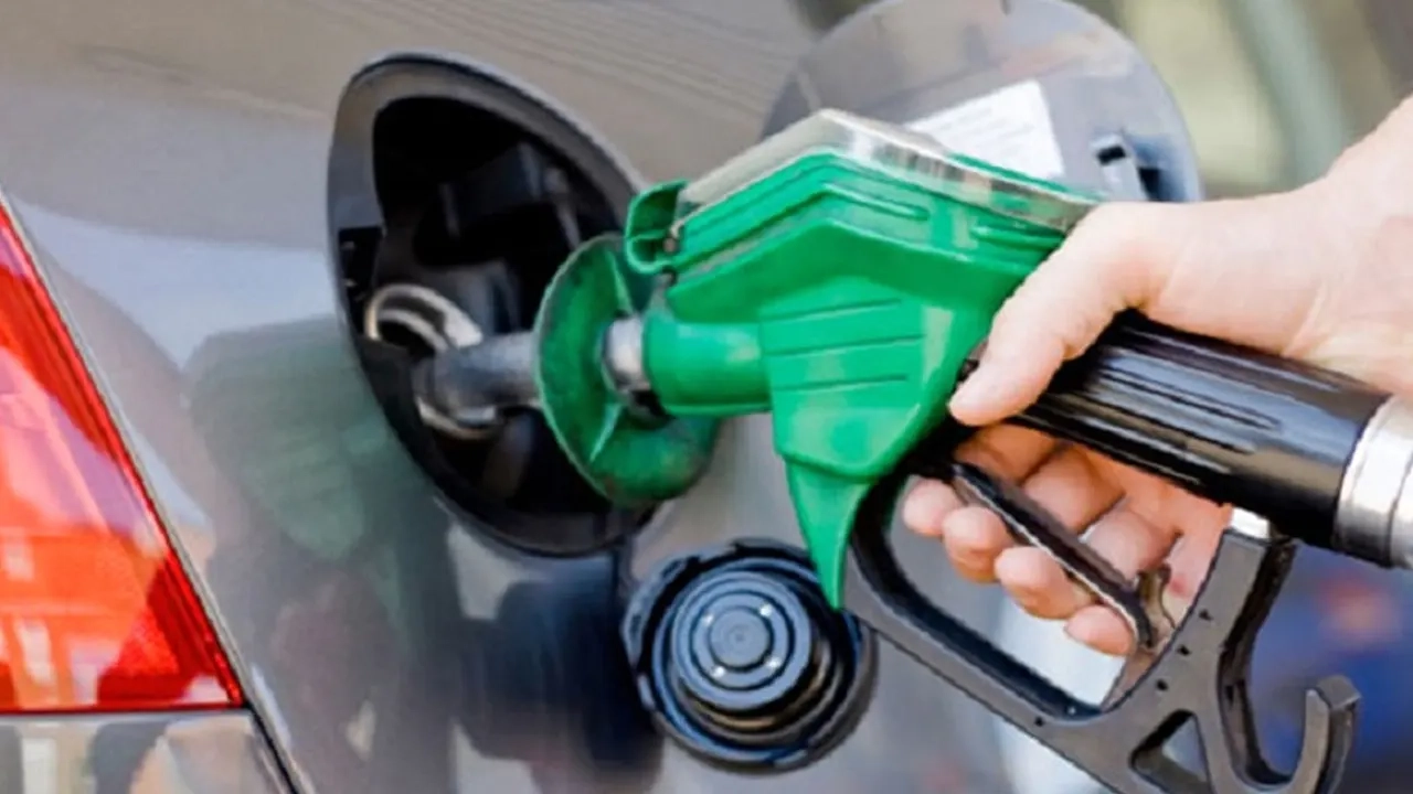 জ্বালানি তেলের দাম নিয়ে যে বার্তা দিল সরকার