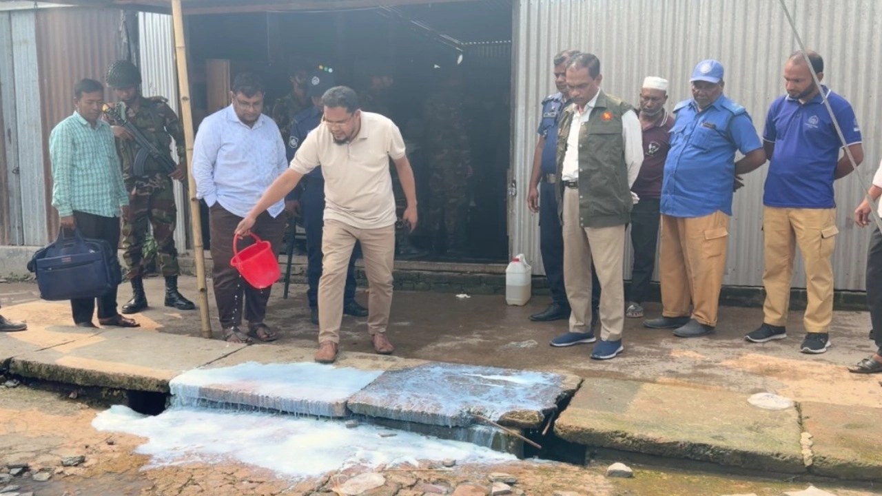 নকল দুধ তৈরির দায়ে তিন প্রতিষ্ঠানকে জরিমানা