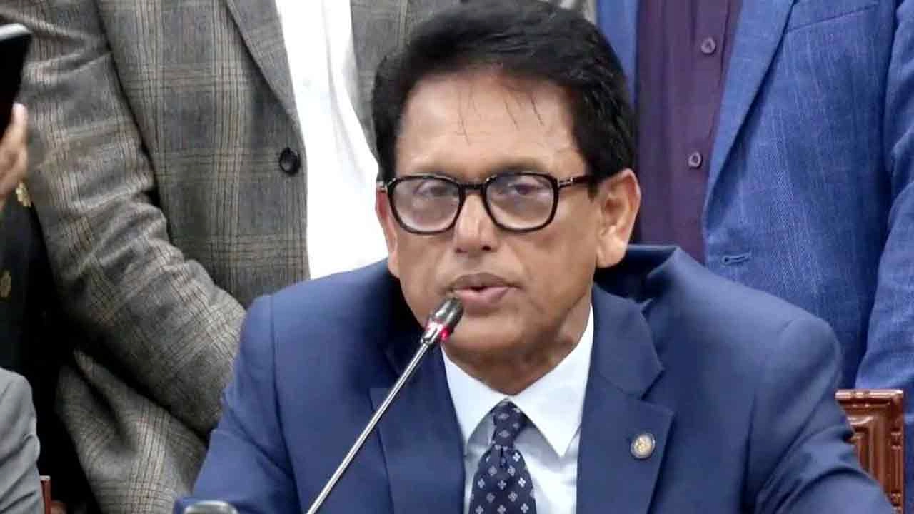 শিক্ষামন্ত্রী আ ন ম এহছানুল হক মিলন