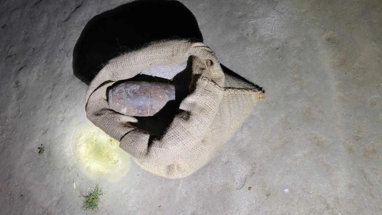 পঞ্চগড়ে সীমান্ত এলাকা থেকে মর্টার শেল উদ্ধার