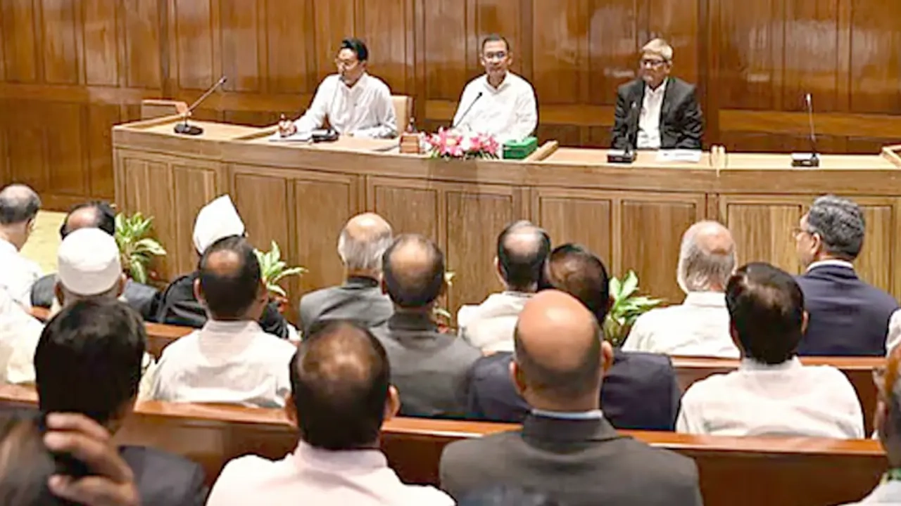 জাতীয় সংসদের সরকারি দলের সভাকক্ষে বিএনপির সংসদীয় দলের সভা অনুষ্ঠিত হয়।  সেখানে সভাপতিত্ব করেন সংসদ নেতা তারেক রহমান