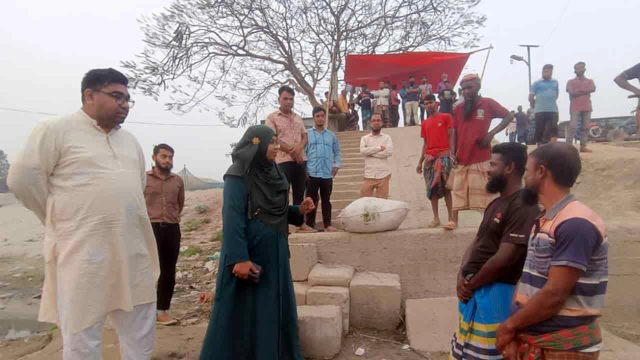 হাসাইল ঘাট পরিদর্শন করেছেন উপজেলা ইউএনও সুরাইয়া মমতাজ