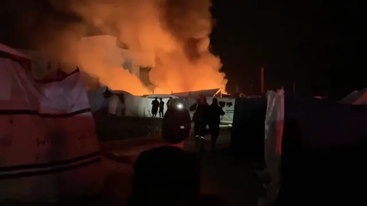 বাহরাইনের জ্বালানি ট্যাংকে ইরানের অতর্কিত হামলা