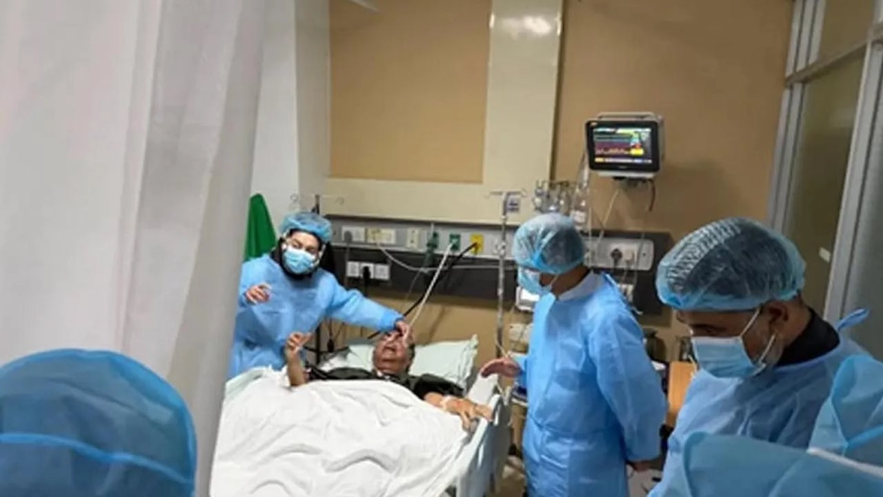 মির্জা আব্বাসের মস্তিষ্কে অস্ত্রোপচার, সিঙ্গাপুর নেওয়া হচ্ছে না