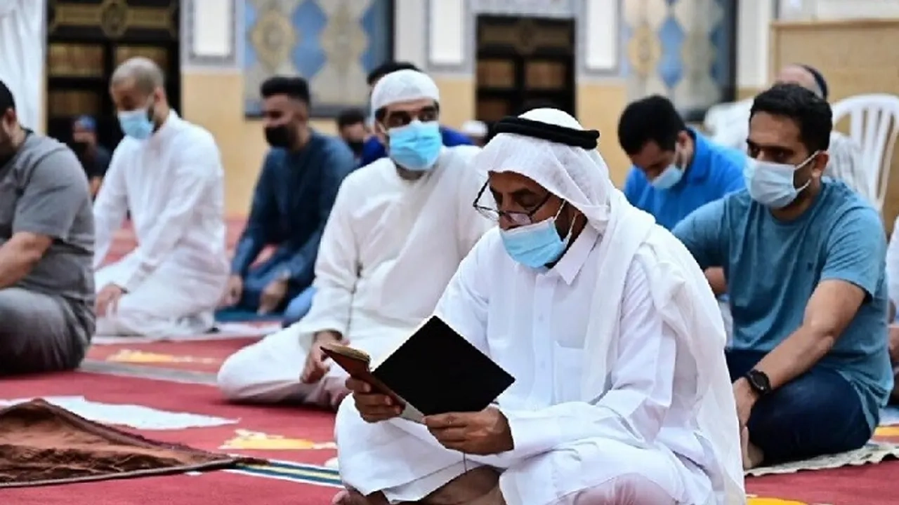 ৭৫ জন বিদেশি নাগরিক এ ইতিকাফে অংশ নেন