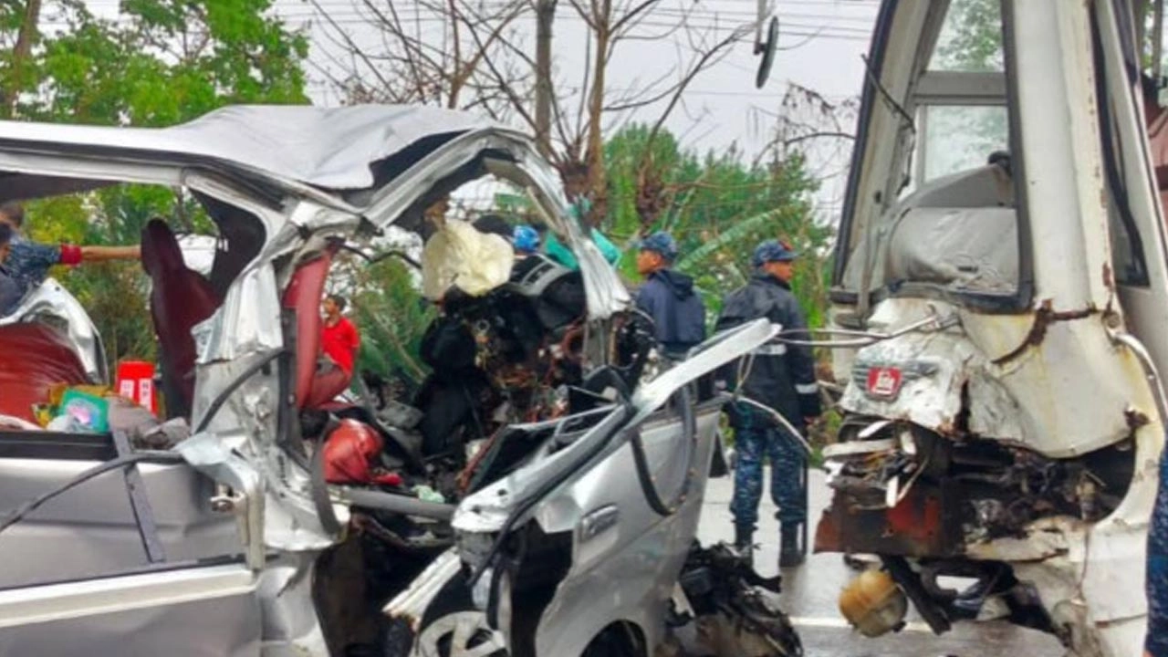 সড়ক দুর্ঘটনা