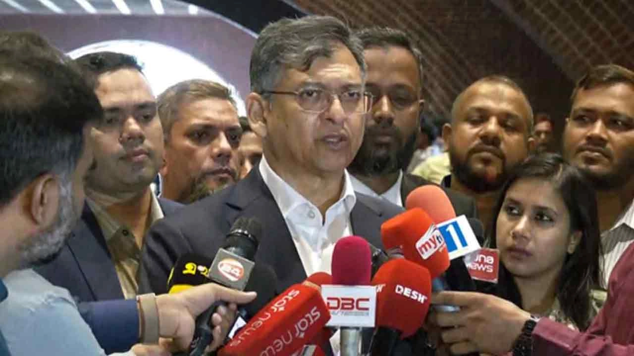 স্বরাষ্ট্রমন্ত্রী সালাহউদ্দিন আহমদ