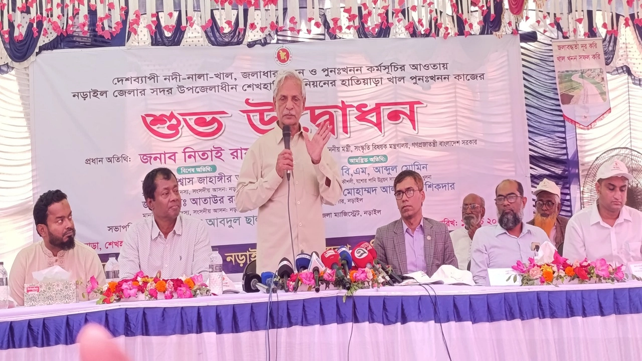 নির্বাচনী ইশতেহার বাস্তবায়নে কাজ করে যাচ্ছে সরকার: সাংস্কৃতিক মন্ত্রী