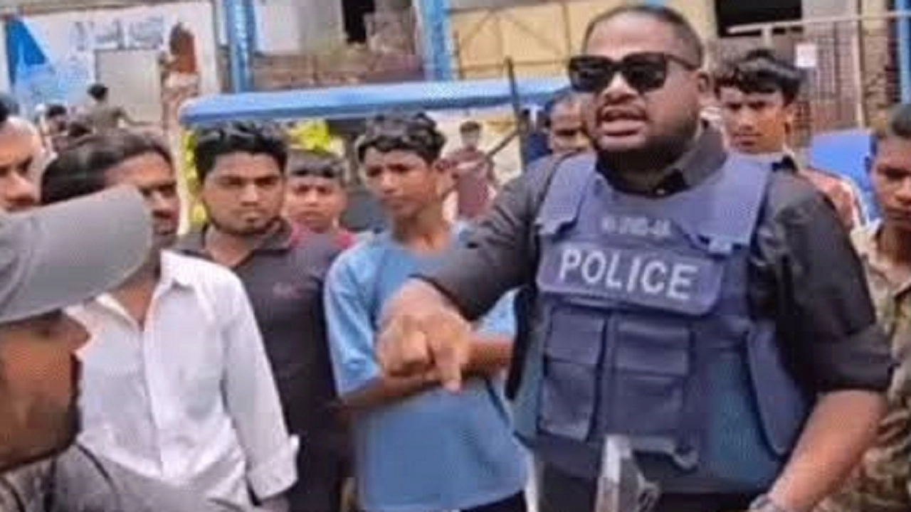 বদলি হলেন ‘চাঁদাবাজি মুছে ফেলতে চাই’ বলা সেই এএসপি 