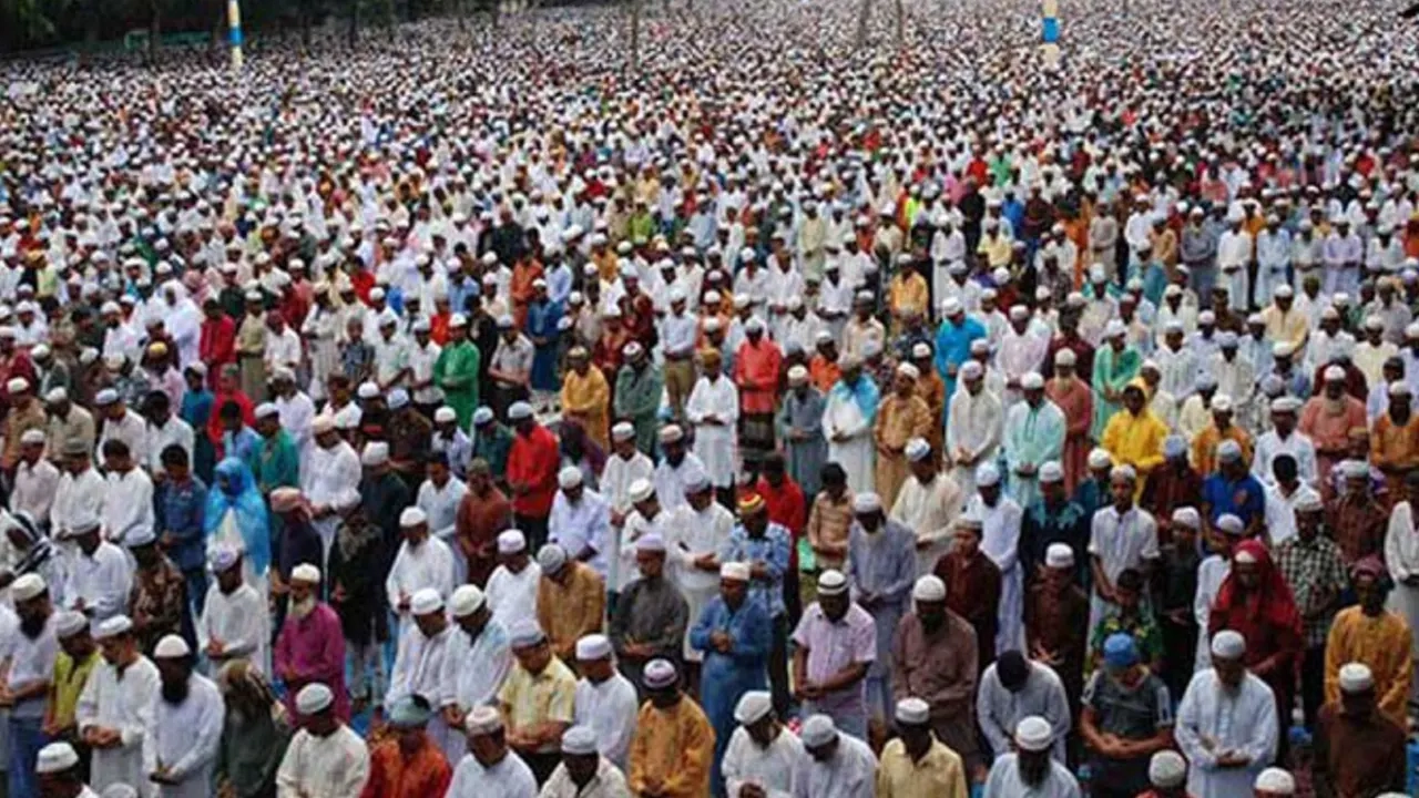 ঈদুল ফিতরের নামাজ-ফাইল ছবি