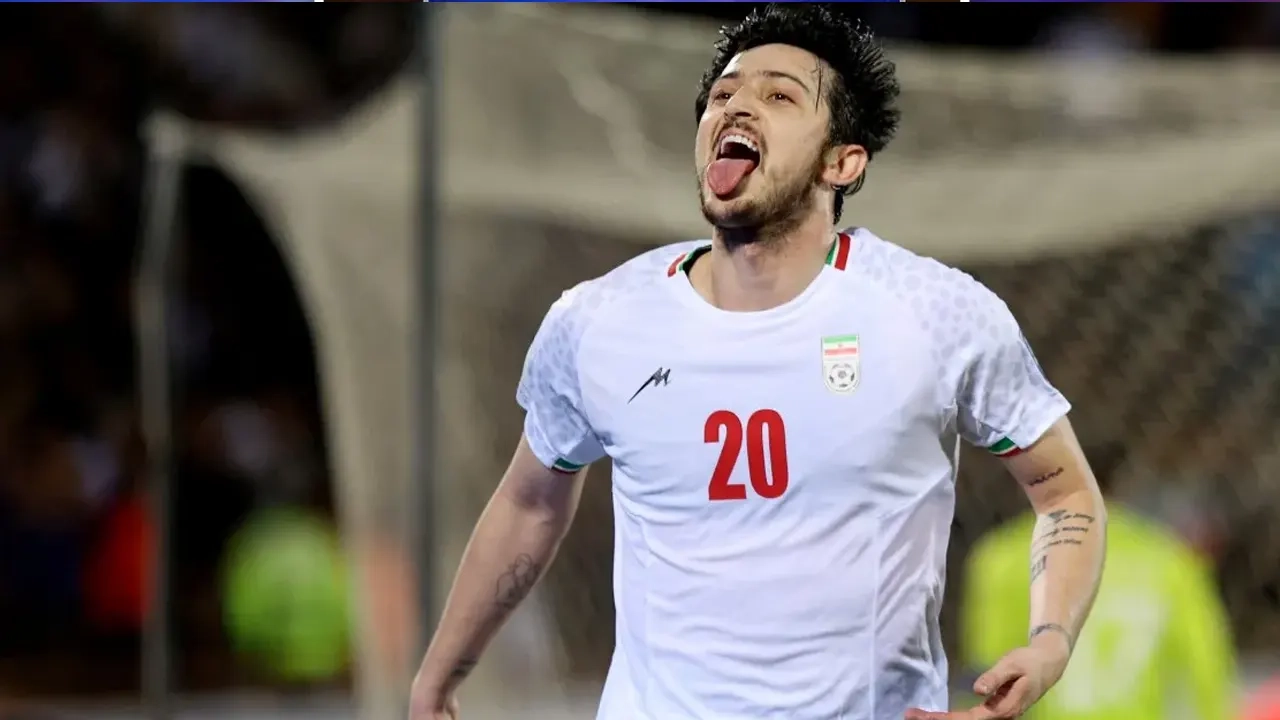 ইরানের ফুটবলার সরদার আজমুন ।। ছবি: সংগৃহীত